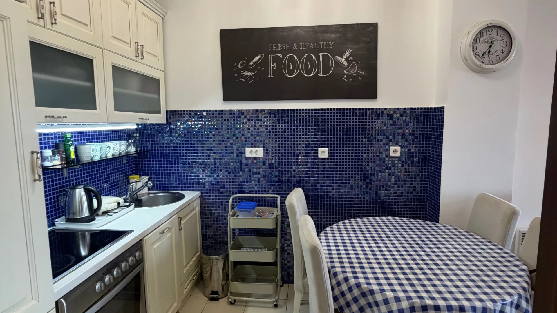 Izdavanje, jednosoban stan, 52m², City Kvart, Podgorica