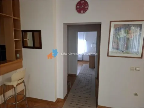 Izdavanje, trosoban stan, 67m², Kalenić Pijaca, Vračar Sve Podlokacije - image 7