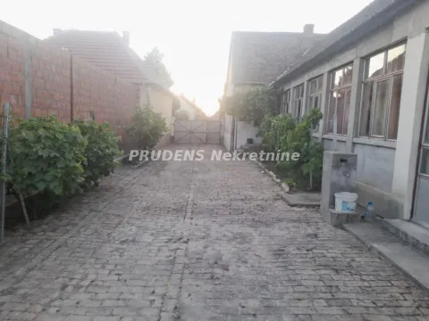 Sale, house, 150m², Obrež, Pećinci - image 13