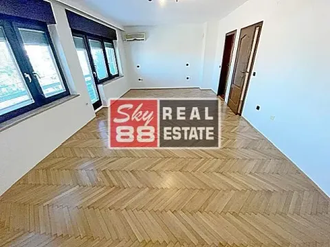 Rent, house, 412m², Voždovac Sve Podlokacije, Beograd - image 7