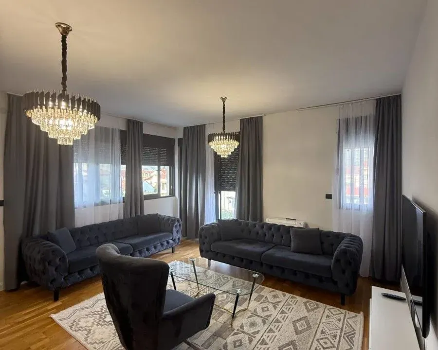 Rent, three bedroom apartment, 130m², Dalmatinska ulica, Podgorica