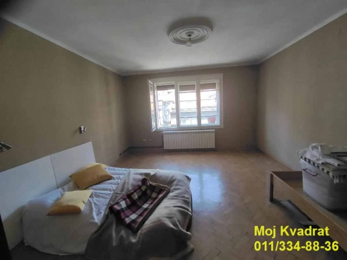 Prodaja, trosoban stan, 72m², Zeleni Venac, Beograd
