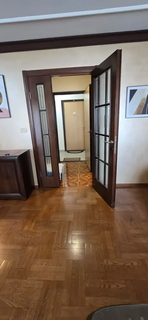 Izdavanje, dvosoban stan, 75m², Stari Aerodrom, Podgorica