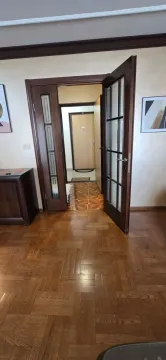 Izdavanje, dvosoban stan, 75m², Stari Aerodrom, Podgorica - image 2