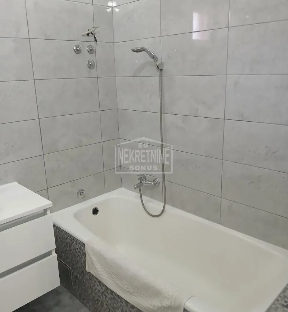 Prodaja, kuća, 175m², Veliki Radanovac, Subotica