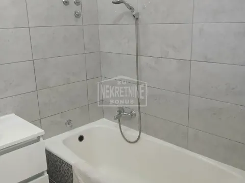 Prodaja, kuća, 175m², Veliki Radanovac, Subotica - image 14