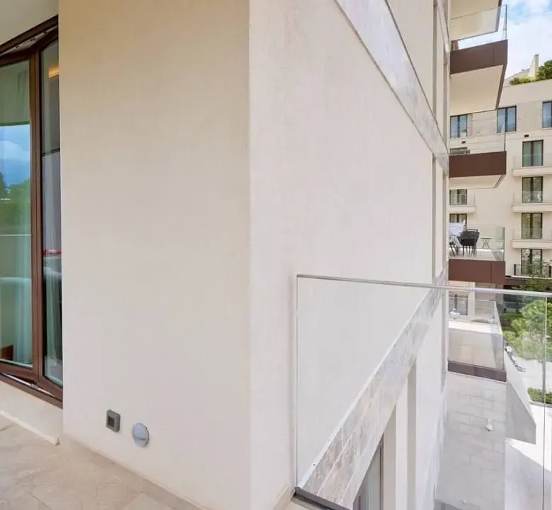 Prodaja, dvosoban stan, 135m², Centar, Tivat