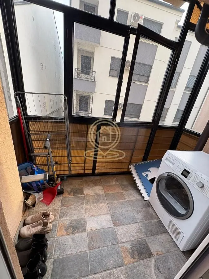 Izdavanje, dvosoban stan, 56m², Lekino Brdo, Voždovac Sve Podlokacije