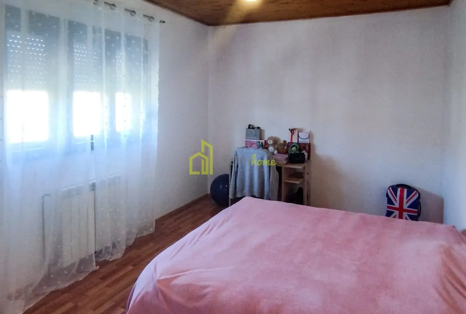 Sale, house, 220m², Tološka šuma, Podgorica