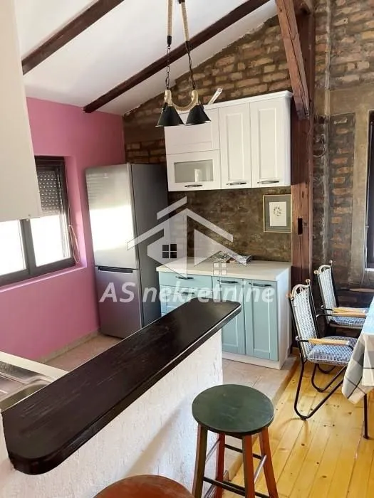 Rent, two bedroom apartment, 65m², Stari Grad, Beograd