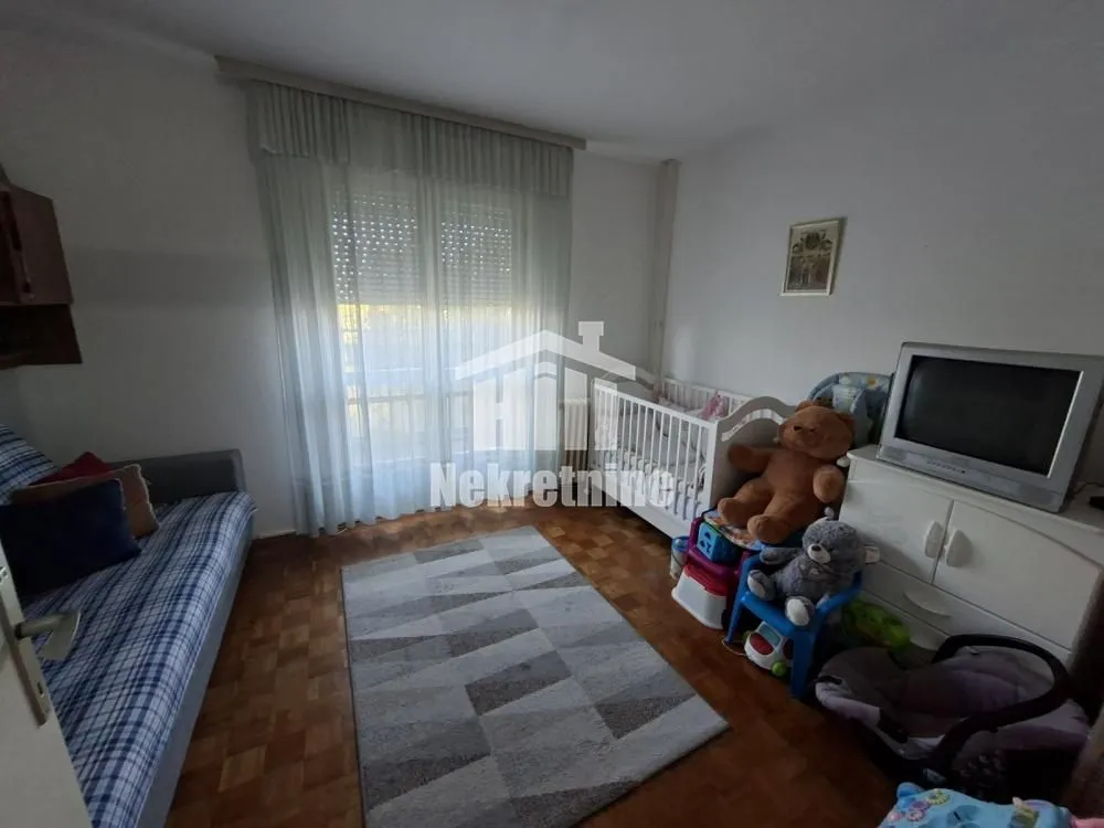 Sale, three bedroom apartment, 78m², Bezanijska Kosa 1, Bežanijska Kosa Sve Podlokacije