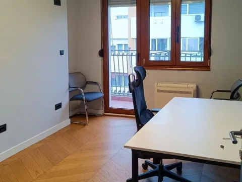Rent, office space, 105m², Preko Morače, Podgorica - image 8