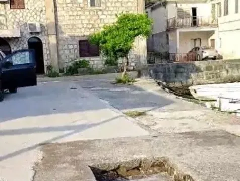 Prodaja, garsonjera, 25m², Prčanj, Kotor - image 4