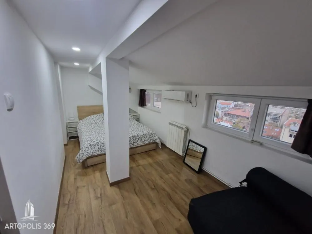 Sale, three bedroom apartment, 95m², Stari Grad, Beograd