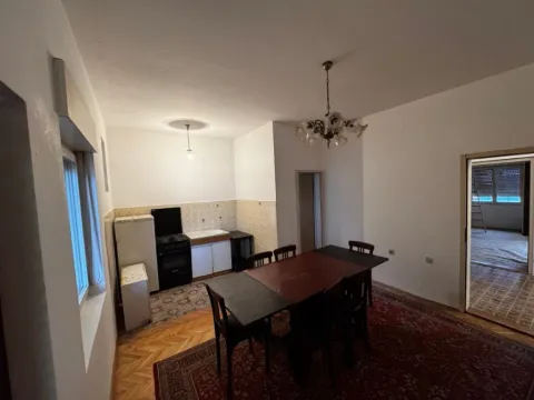 Rent, five bedroom apartment, 260m², Stari Banovci, Stara Pazova - image 8