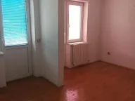 Izdavanje, kuća, 180m², Čukarica, Beograd - image 14