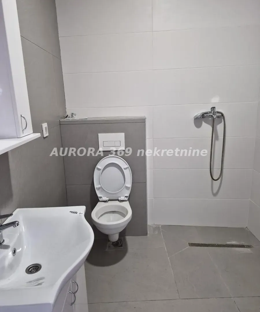 Rent, two bedroom apartment, 62m², Irig, Srbija
