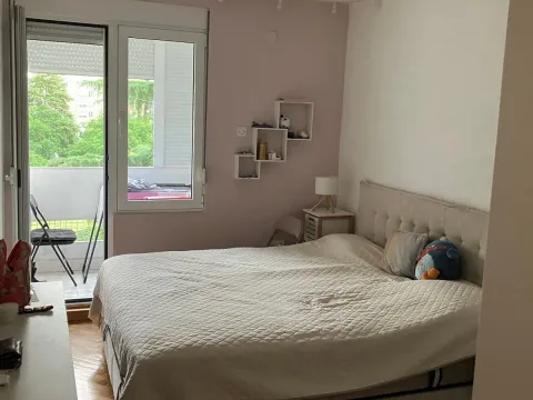 Sale, one bedroom apartment, 59m², Blok 5, Podgorica - image 7