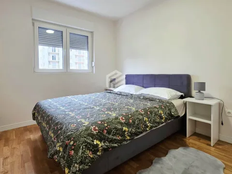 Rent, one bedroom apartment, 42m², Pobrežje, Podgorica - image 8