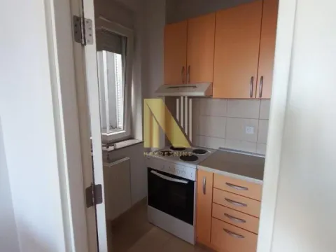 Prodaja, jednosoban stan, 38m², Centar, Novi Sad - image 6