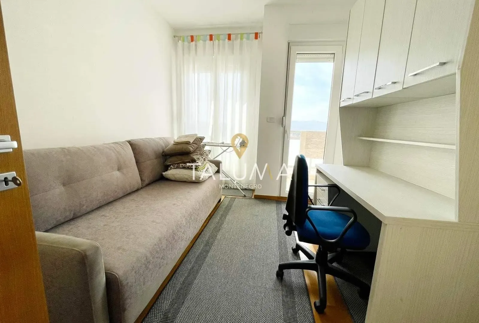 Rent, two bedroom apartment, 65m², City Kvart, Podgorica