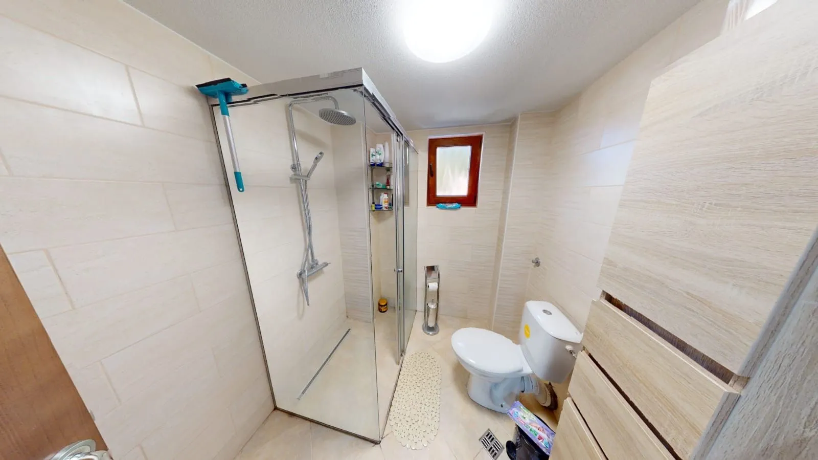 Rent, house, 212m², Kavač, Kotor