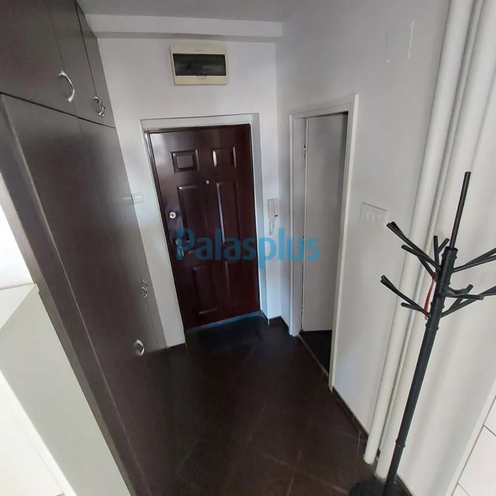 Sale, two bedroom apartment, 60m², Novi Beograd Blok 1 Fontana, Novi Beograd Sve Podlokacije