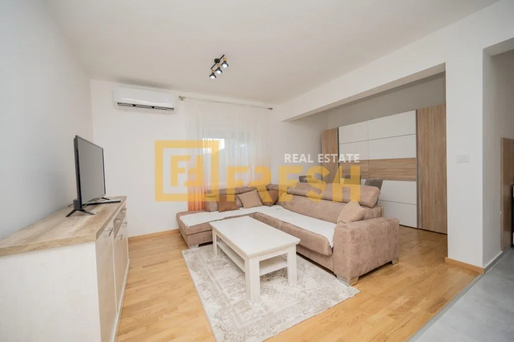 Rent, studio apartment, 34m², Stara Varoš, Podgorica