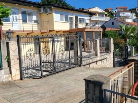 Prodaja, kuća, 167m², Utjeha, Bar - image 2
