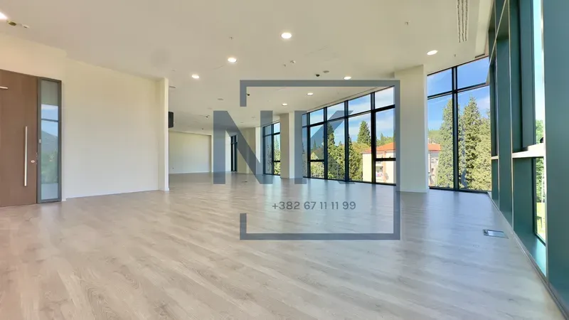 Sale, office space, 2542m², Centar, Podgorica
