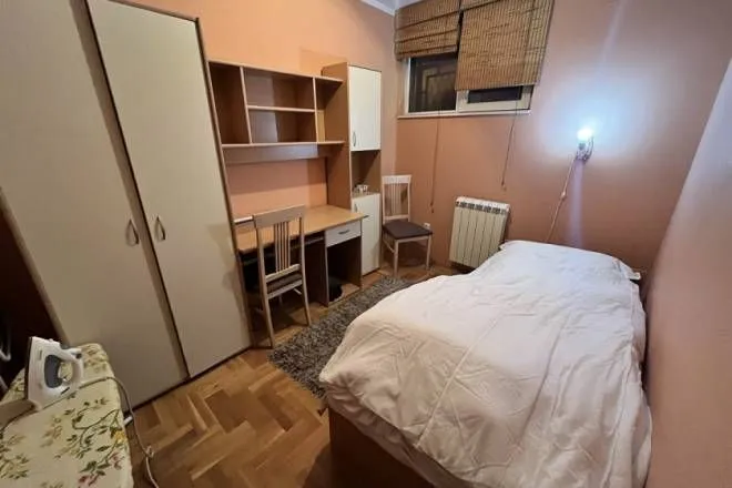 Rent, three bedroom apartment, 55m², Bulbulder, Zvezdara Sve Podlokacije