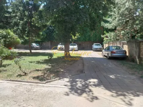 Sale, four bedroom apartment, 105m², Stari Grad, Beograd - image 14