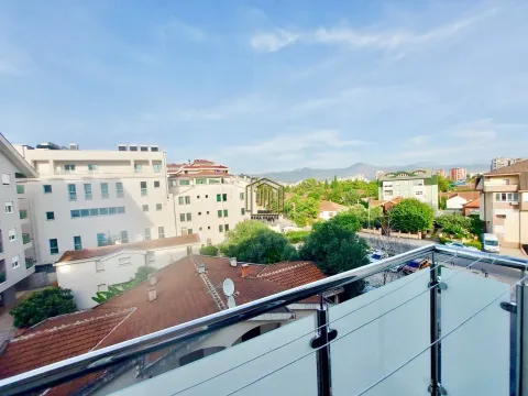 Prodaja, dvosoban stan, 65m², Ljubović, Podgorica - image 15