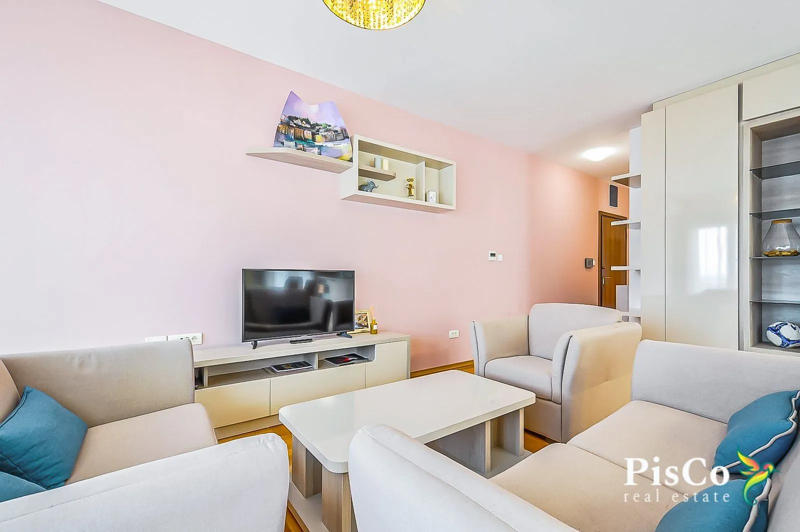 Sale, two bedroom apartment, 88m², Bečići, Budva