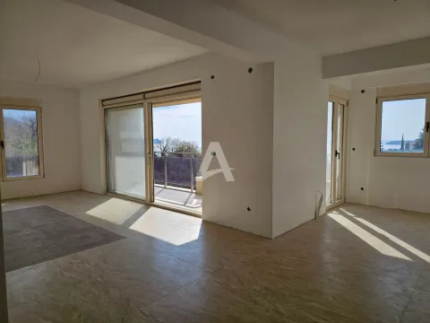 Prodaja, trosoban stan, 150m², Bečići, Budva - image 7