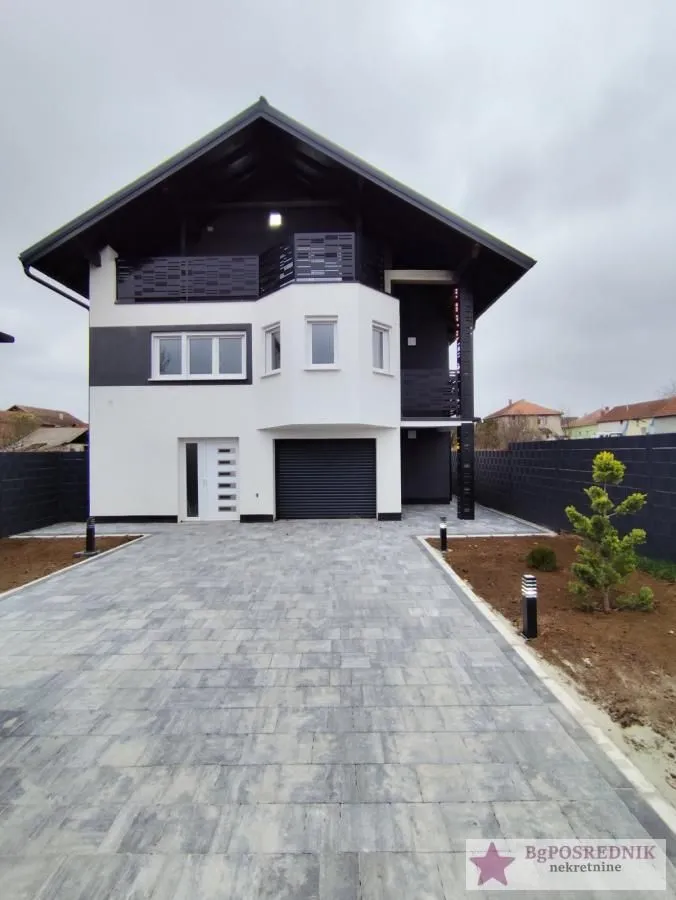 Prodaja, kuća, 260m², Veternik, Novi Sad Sve Podlokacije