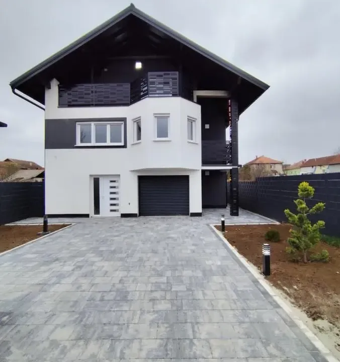 Prodaja, kuća, 260m², Veternik, Novi Sad Sve Podlokacije