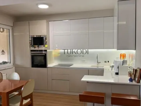 Sale, apartment, 146m², Rotkvarija, Novi Sad Sve Podlokacije - image 13