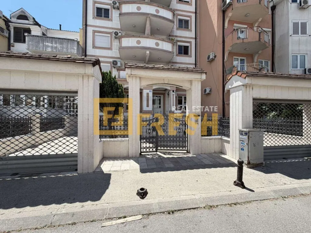 Rent, office space, 150m², Ljubović, Podgorica
