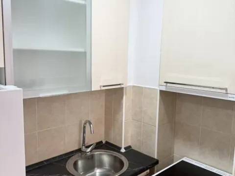 Izdavanje, dvosoban stan, 50m², Grbavica, Novi Sad Sve Podlokacije - image 7