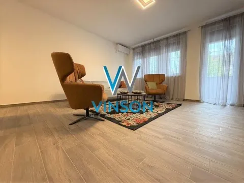 Izdavanje, četvorosoban stan, 170m², Petrovaradin, Novi Sad - image 7