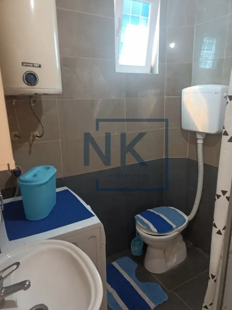Izdavanje, jednosoban stan, 42m², Konik, Podgorica