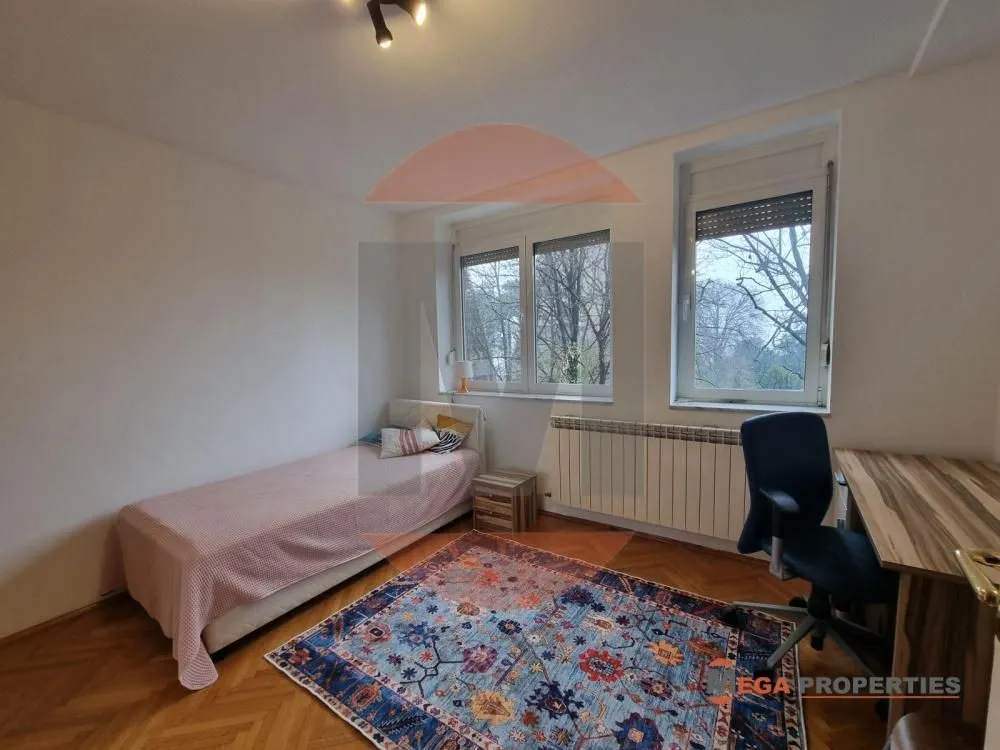 Rent, four bedroom apartment, 124m², Savski Venac, Beograd