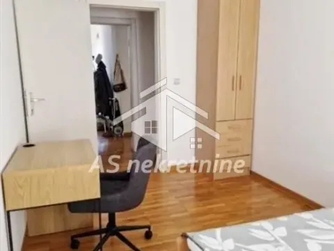 Rent, three bedroom apartment, 85m², Južni Bulevar, Vračar Sve Podlokacije - image 14