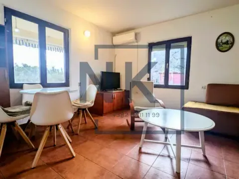 Rent, house, 67m², Tološi, Podgorica - image 8