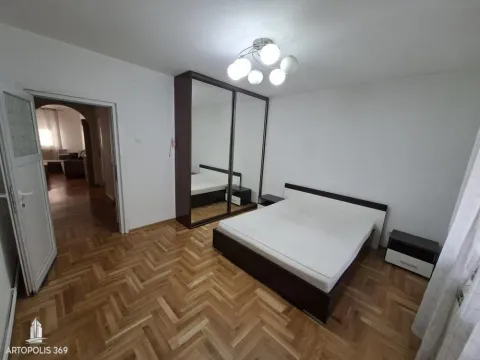 Izdavanje, dvosoban stan, 57m², Savski Venac, Beograd - image 11