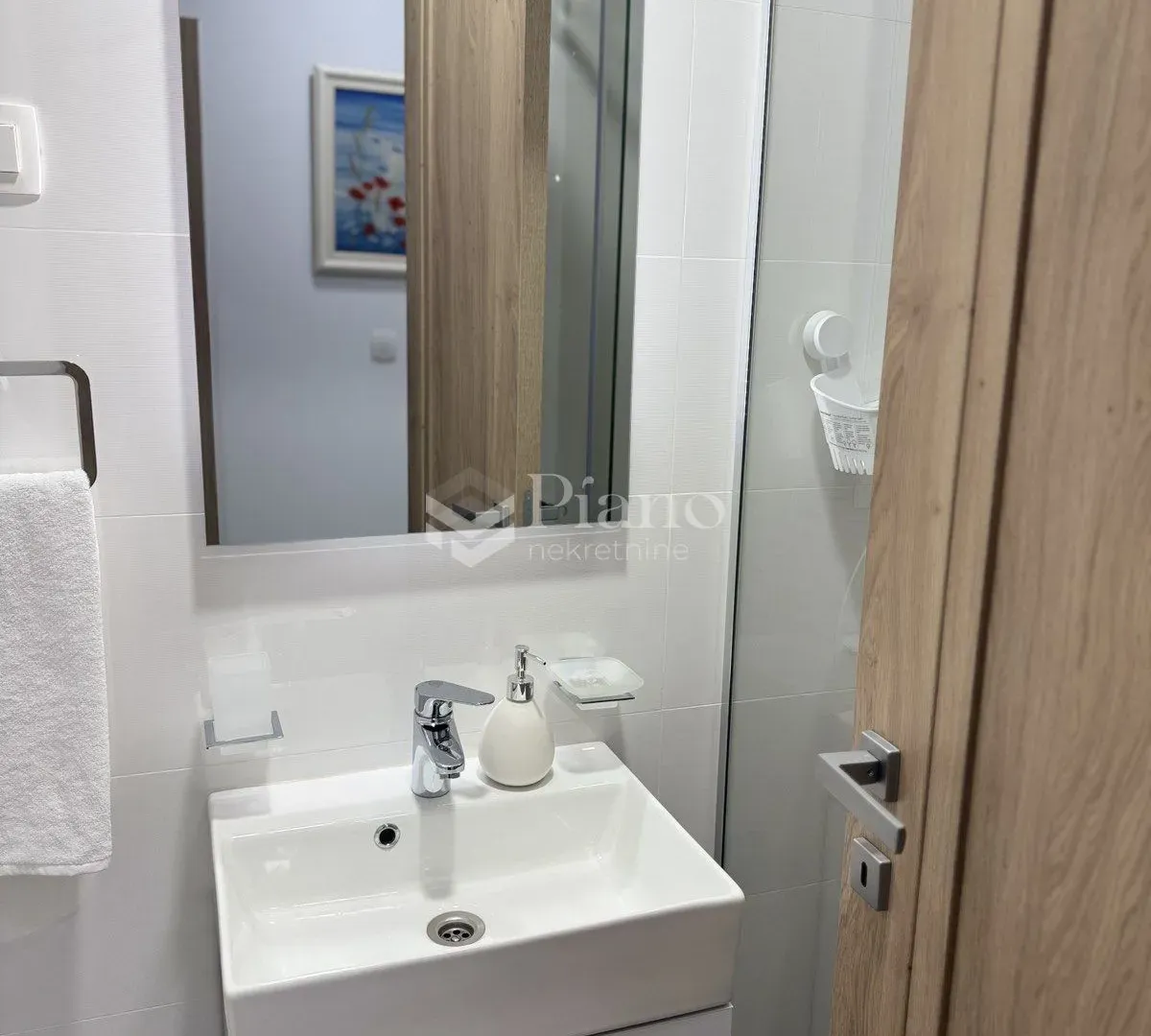 Rent, two bedroom apartment, 72m², City Kvart, Podgorica