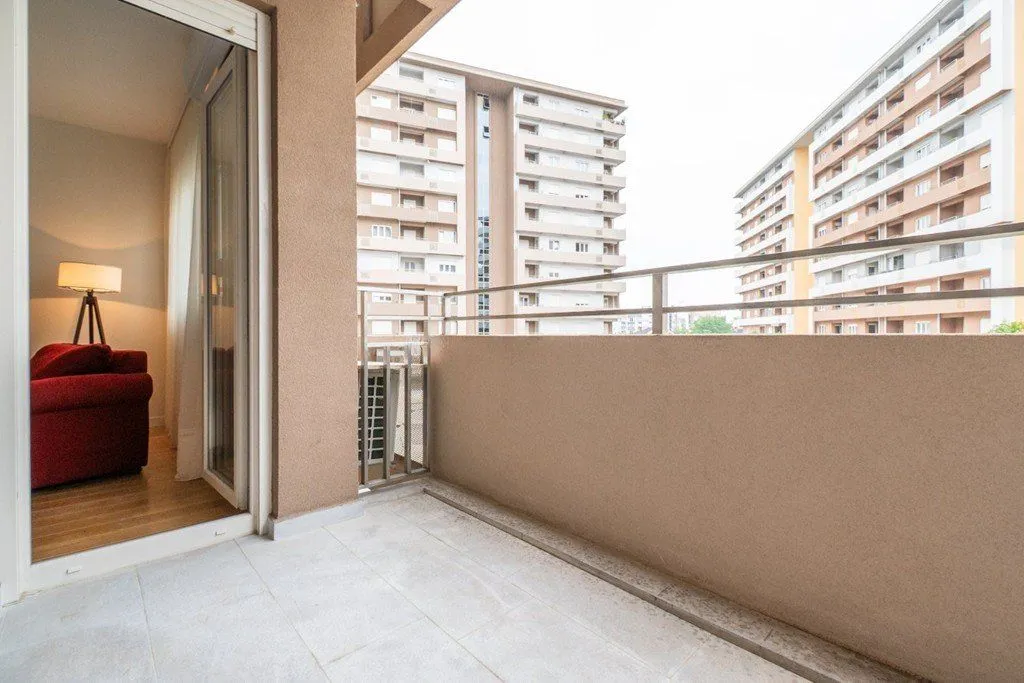 Izdavanje, jednosoban stan, 55m², Central Point, Podgorica