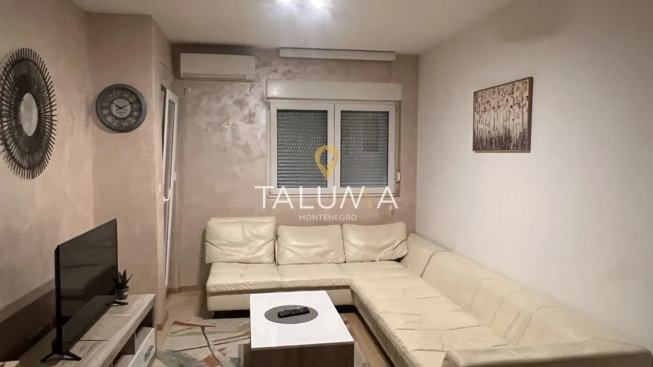 Izdavanje, jednosoban stan, 46m², City Kvart, Podgorica