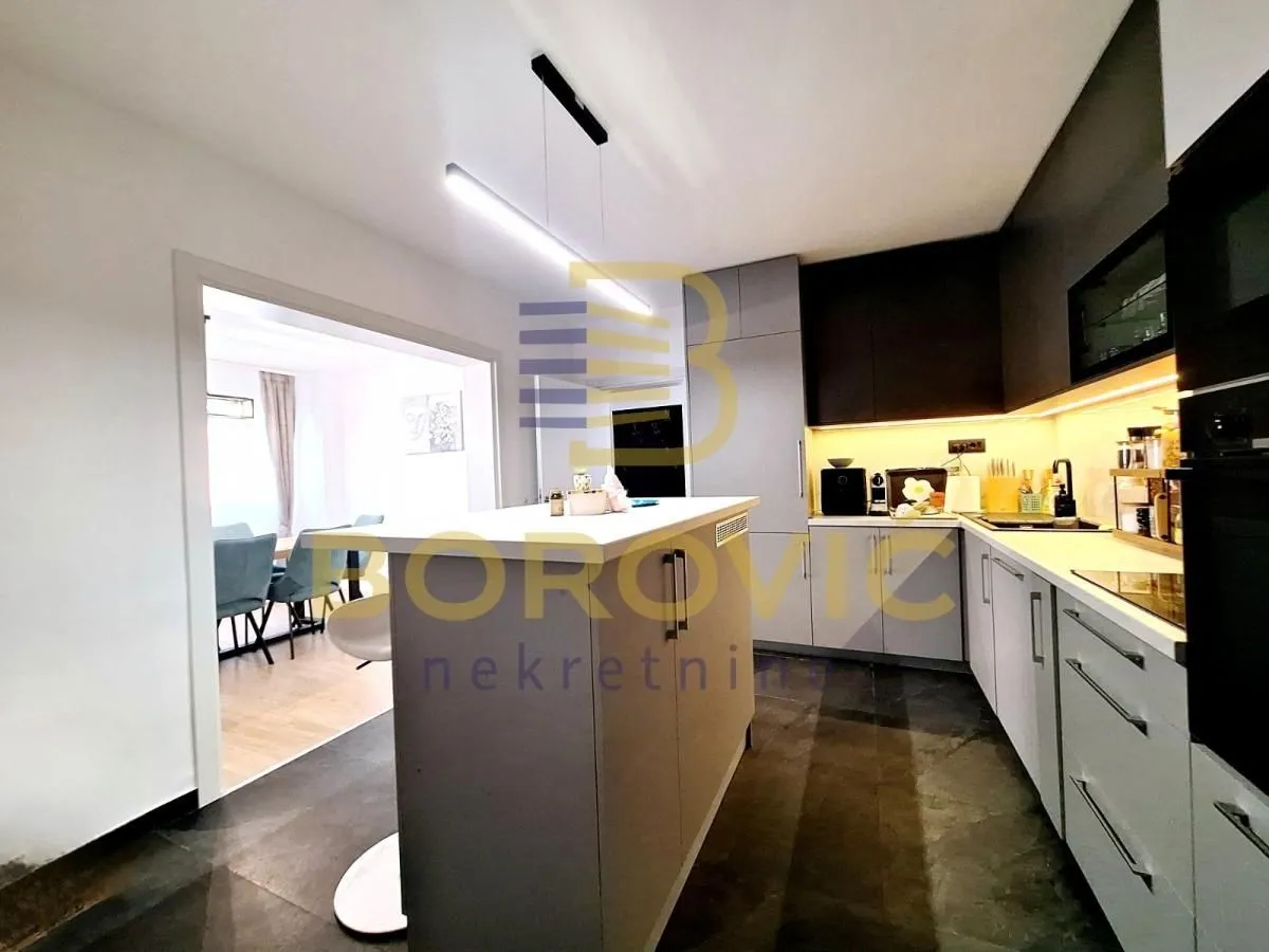 Izdavanje, kuća, 104m², Novi Banovci, Stara Pazova